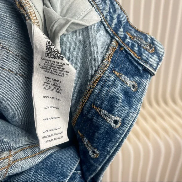 FRAME Le Slouch Women’s Light Blue Straight Jeans with Distressed Details - Picture 11 of 15